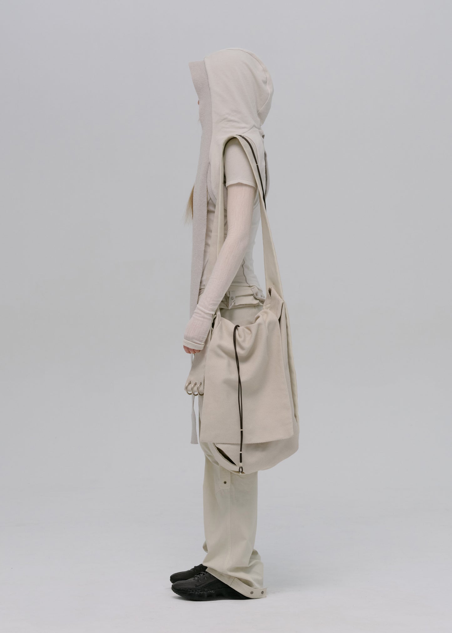 Layered T-Shirt w/ Harness Hoodie <Sept. 2>