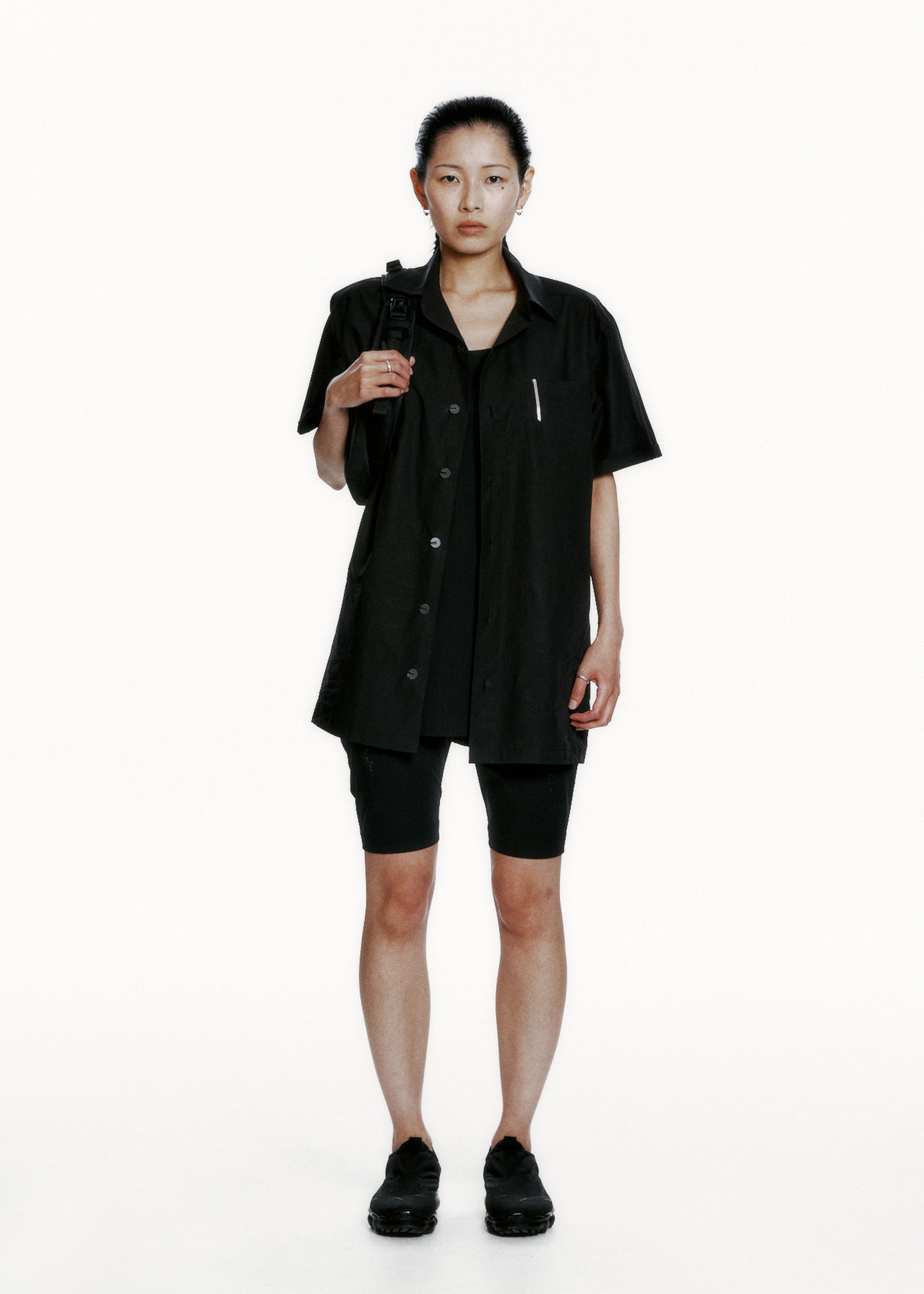 Short Sleeve Shirt w/ Pin