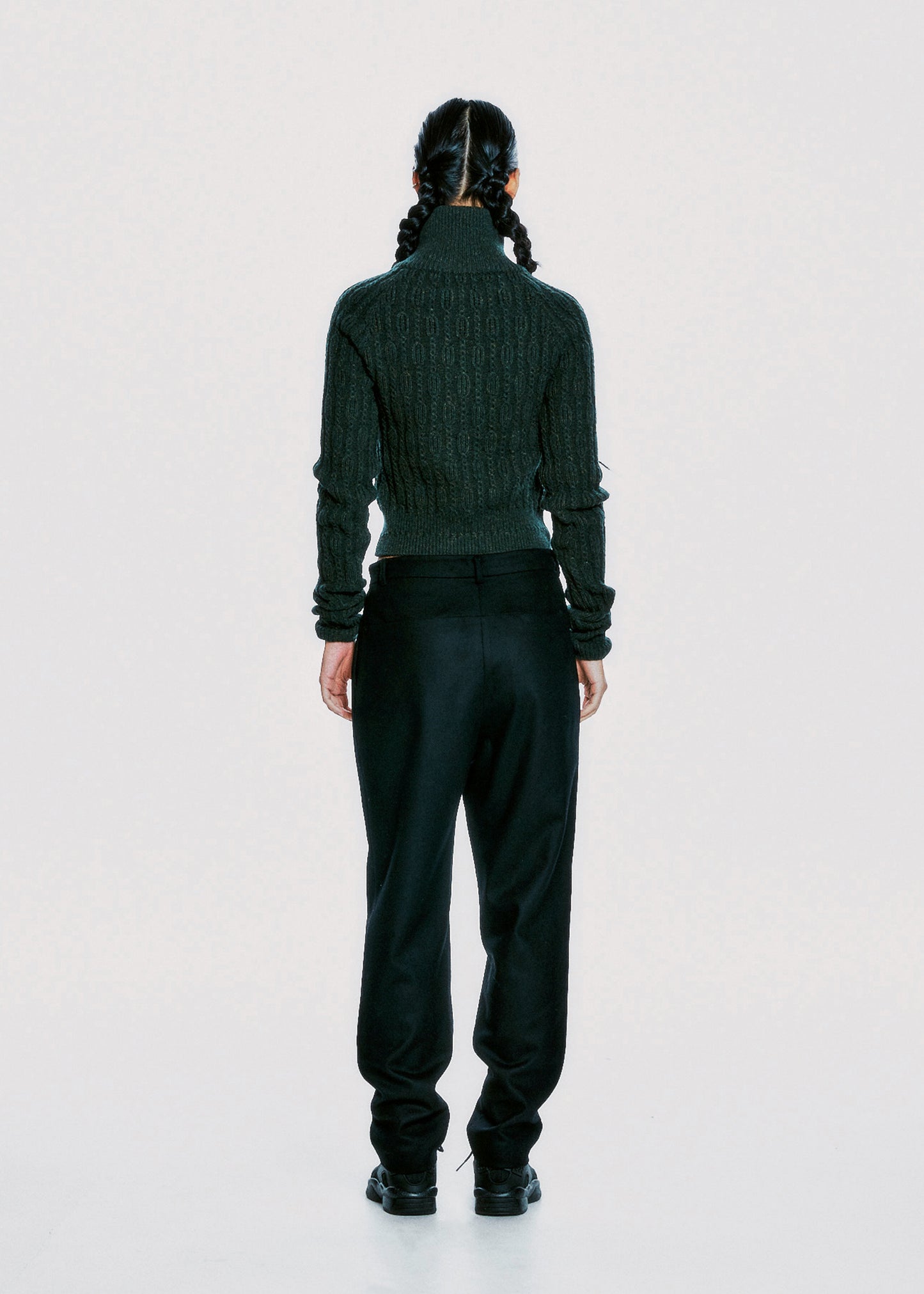 Cropped Knit Sweater w/ Gloves