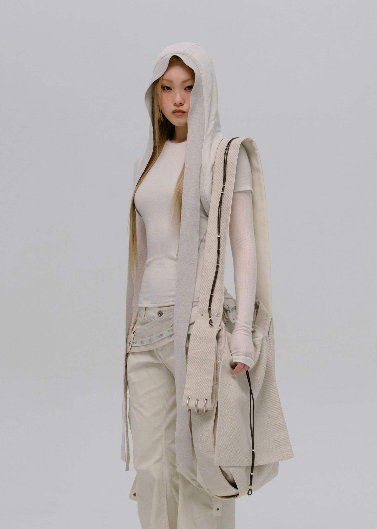 Layered T-Shirt w/ Harness Hoodie <Sept. 2>