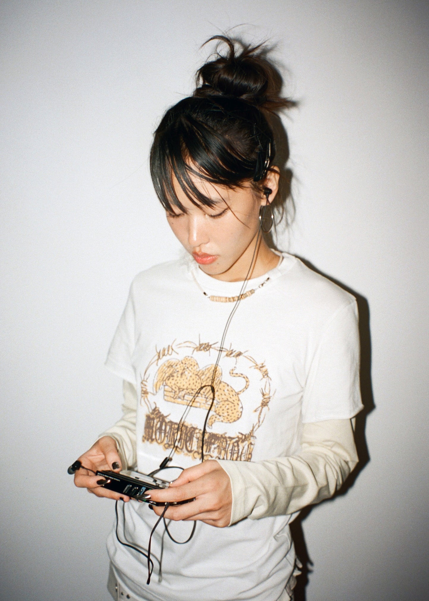 Graphic T-Shirt w/ Necklace