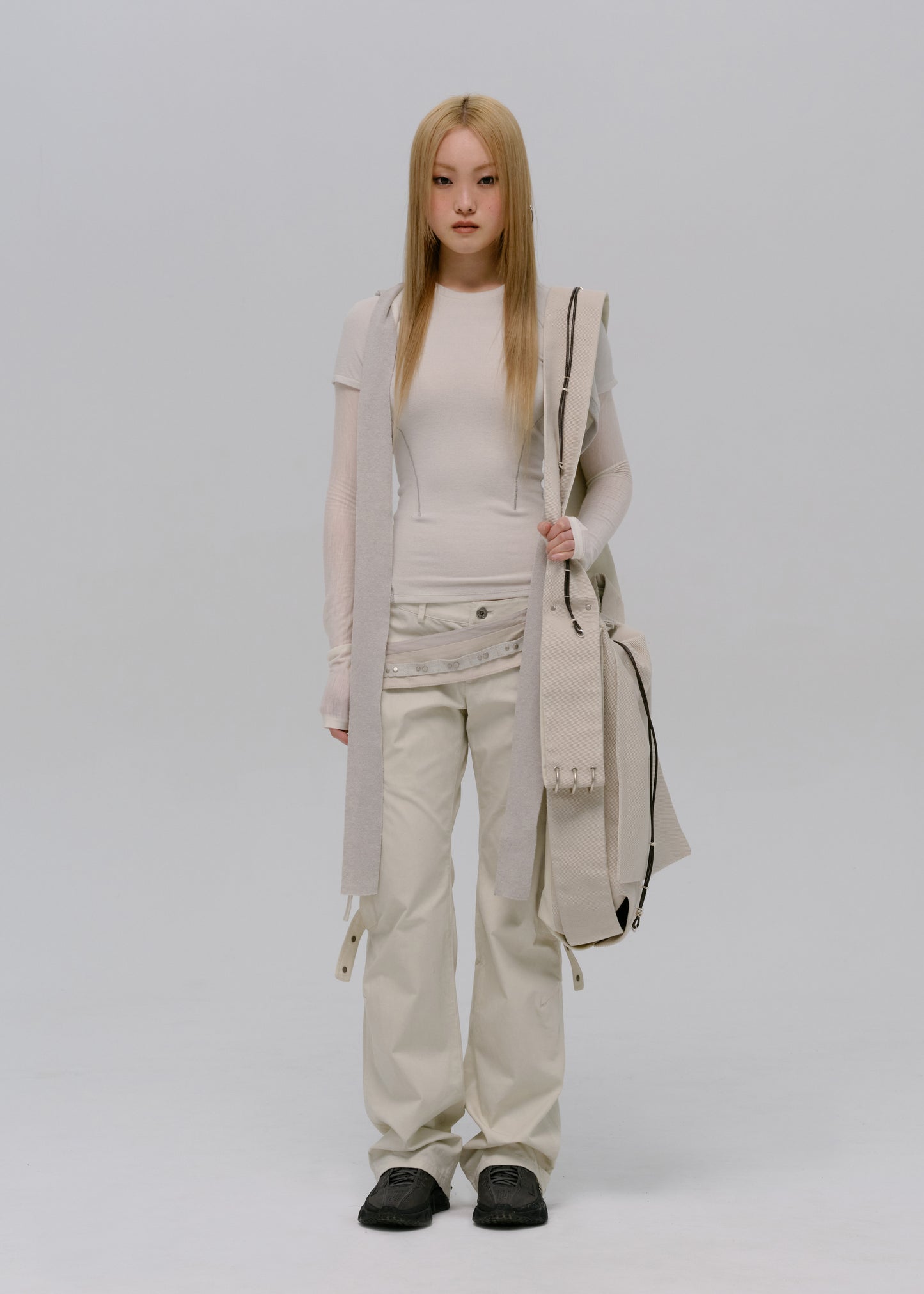 Layered T-Shirt w/ Harness Hoodie <Sept. 2>