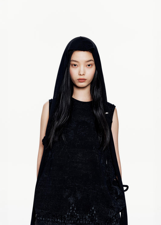 Sleeveless Knit w/ Macrame Hoodie