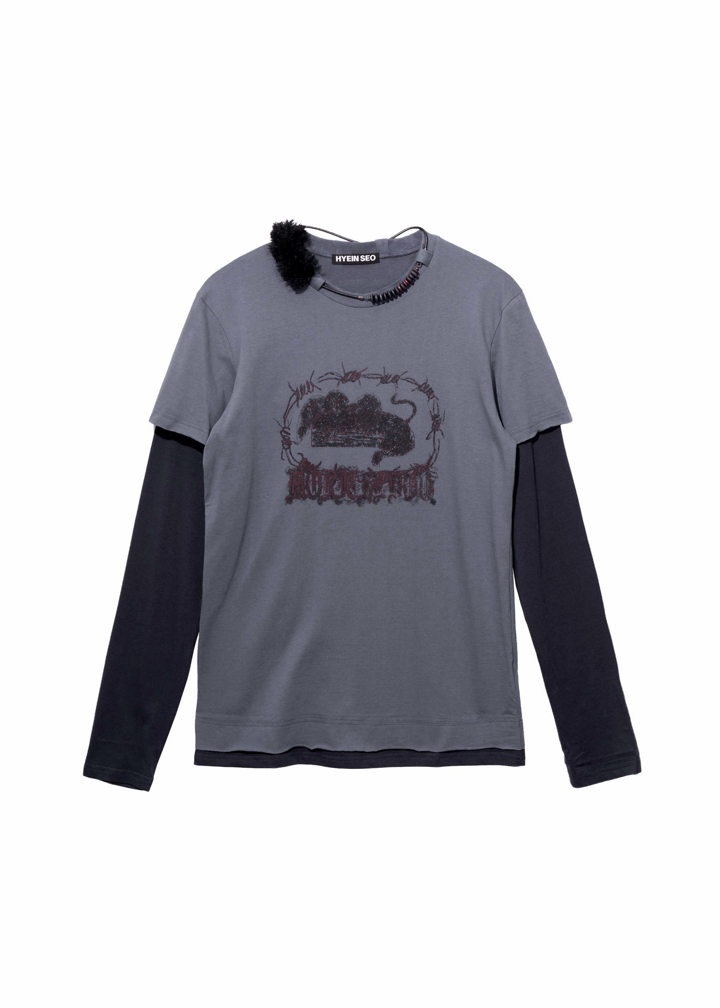 Graphic T-Shirt w/ Necklace